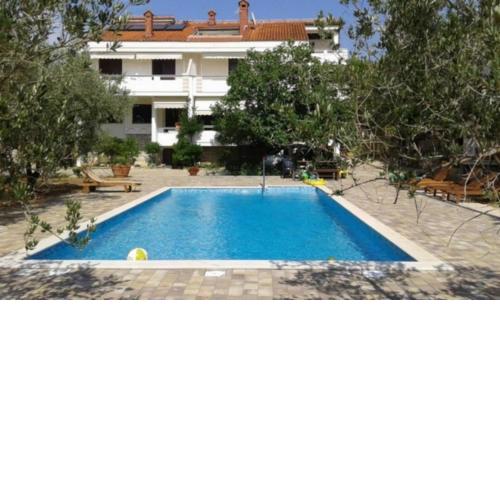 Apartments with a swimming pool Novalja, Pag - 213