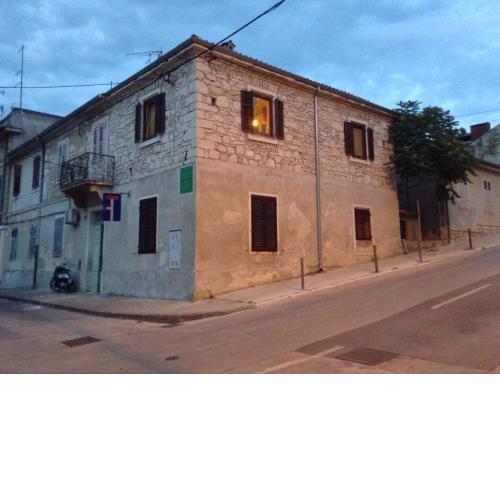 Apartments with WiFi Pula - 13162