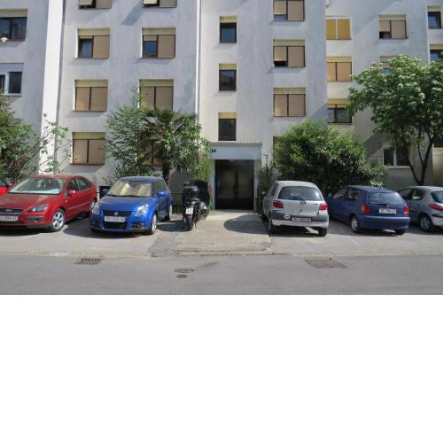 Apartments with WiFi Rijeka - 15333
