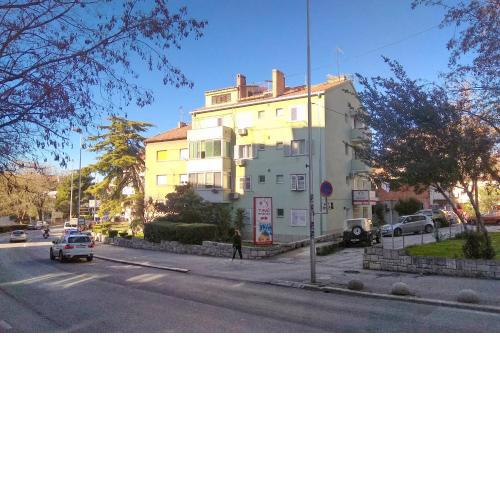 Apartments with WiFi Split - 14594