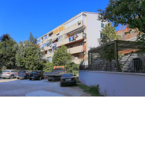 Apartments with WiFi Split - 19226