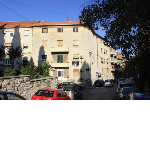 Apartments with WiFi Split - 7586