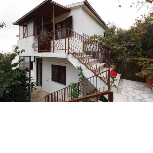 Apartments Zeljko - with garden