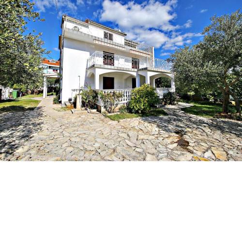Apartments Zoda