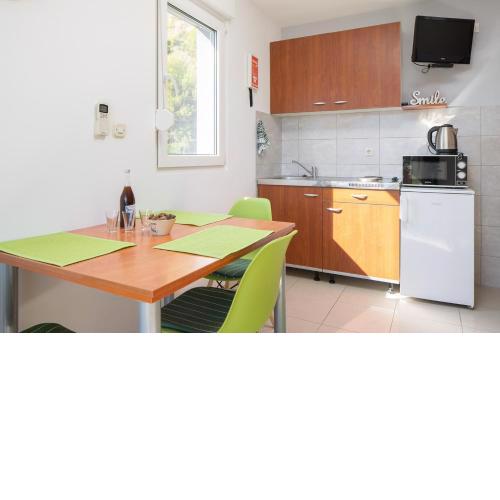 Apartments Zoran Duce