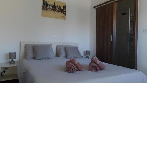 App Kat, Tri kantuna Osibov, Kaštel Lukšić, Split