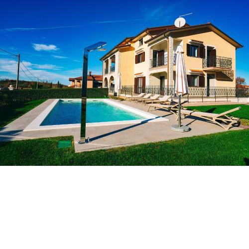 Appartement mit privatem Pool bei Porec