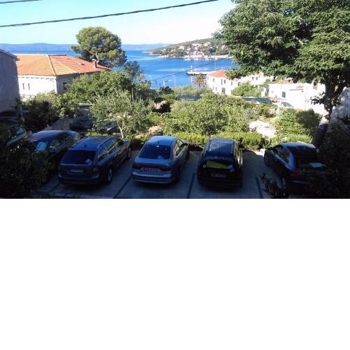 Apts and rooms Rest - close to sea