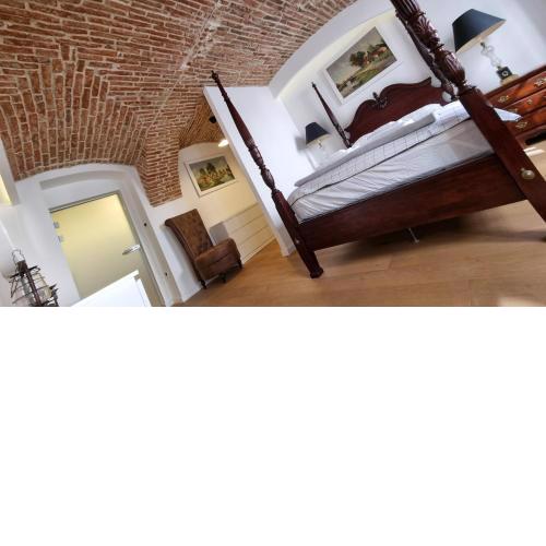 Authentic 19th-Century Condo