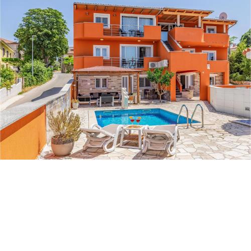 Awesome apartment in Medulin with Outdoor swimming pool and 1 Bedrooms