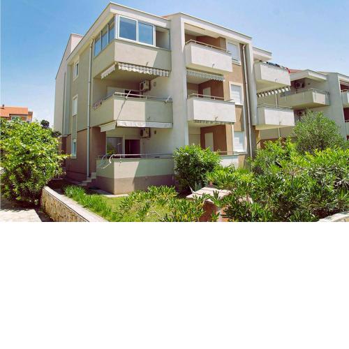 Awesome apartment in Novalja with 2 Bedrooms and WiFi