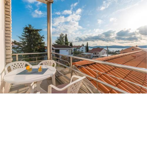 Awesome apartment in Sveti Filip i Jakov w/ 1 Bedrooms