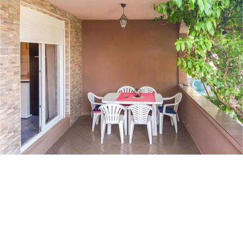 Awesome apartment in Vir with WiFi and 2 Bedrooms