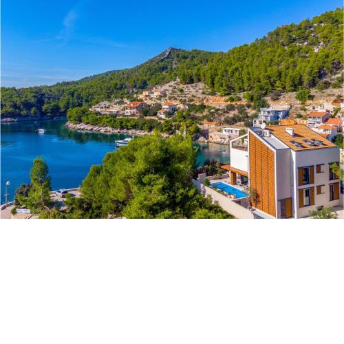 Awesome home in Blato with 6 Bedrooms, WiFi and Outdoor swimming pool