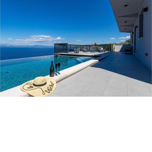 Awesome home in Blato with WiFi, Outdoor swimming pool and 3 Bedrooms