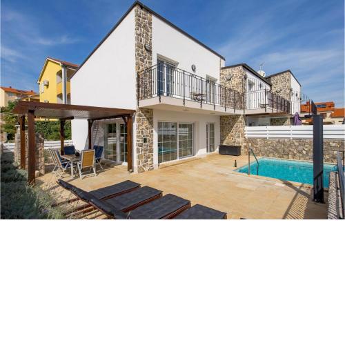 Awesome home in Kornic with 3 Bedrooms, WiFi and Outdoor swimming pool