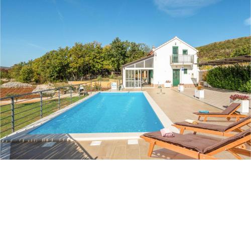 Awesome Home In Medov Dolac With Outdoor Swimming Pool, Sauna And 3 Bedrooms