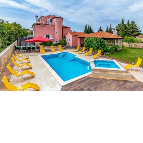 Awesome Home In Pula With 8 Bedrooms, Jacuzzi And Outdoor Swimming Pool