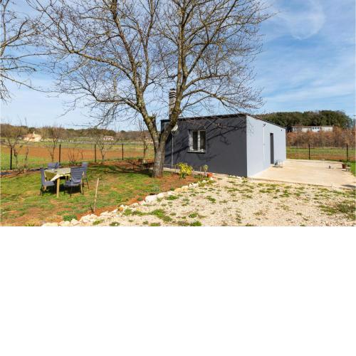 Awesome home in Pula with WiFi and 1 Bedrooms
