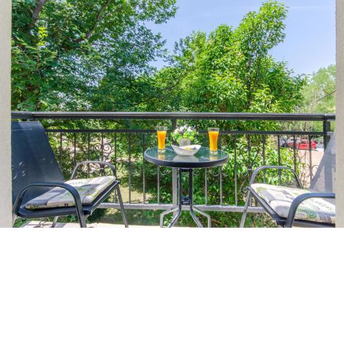 Beach & park Apartment