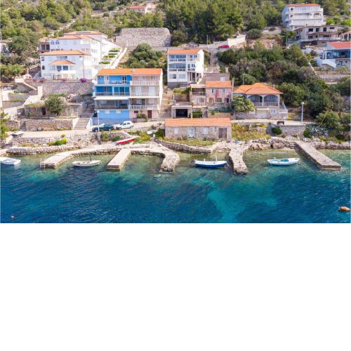 Beautiful apartment in Blato with WiFi and 2 Bedrooms