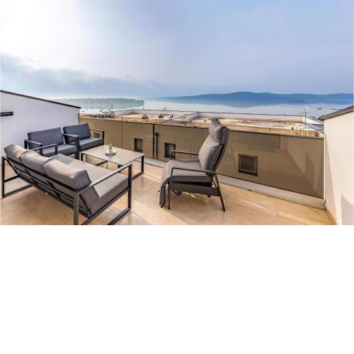 Beautiful apartment in Medulin with 4 Bedrooms