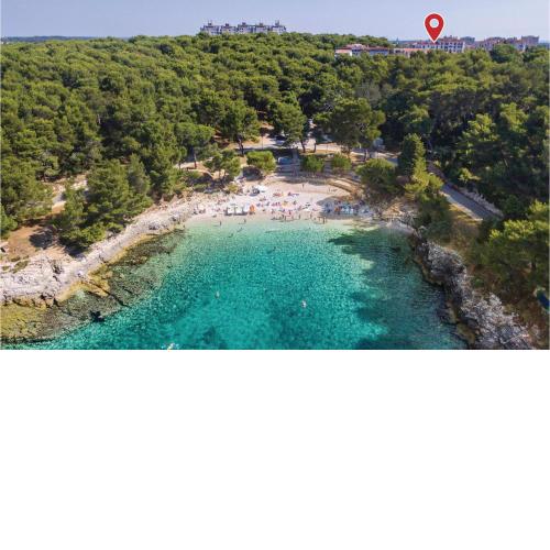 Beautiful apartment in Pula with 3 Bedrooms and WiFi