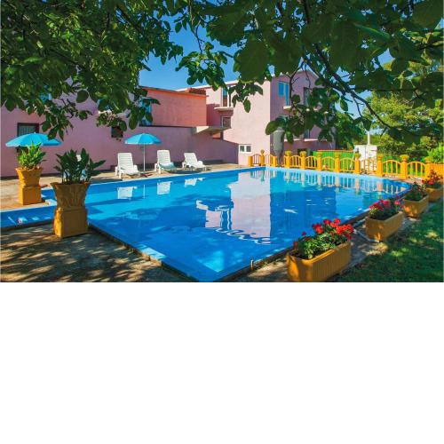 Beautiful apartment in Valtursko Polje with 2 Bedrooms, WiFi and Outdoor swimming pool