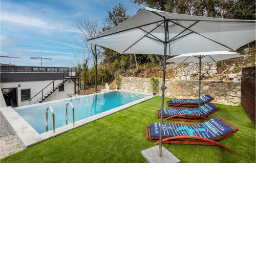 Beautiful Home In Bribir With 4 Bedrooms, Jacuzzi And Wifi