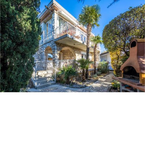 Beautiful home in Kraljevica with 3 Bedrooms and WiFi