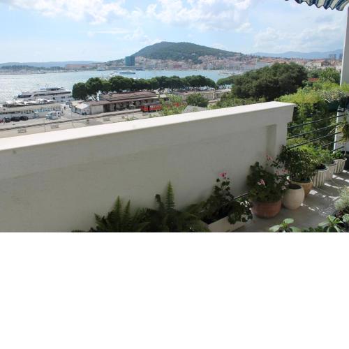 Bianca beach apartments