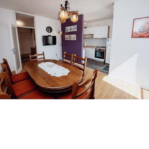 Big Apartment S near Center free public parking
