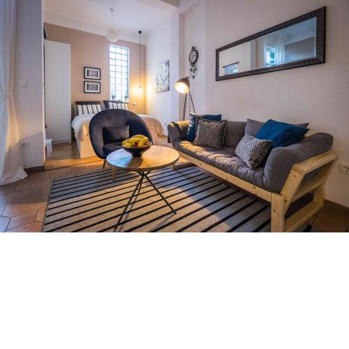 Caelestis luxury studio
