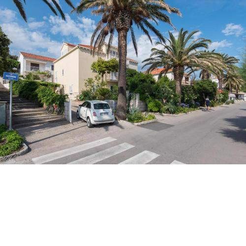 City B&B Superior Beachfront Property