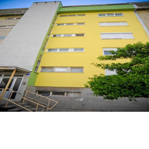 City Galleria apartment with balcony & parking - AE1578