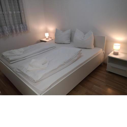 Cosy Apartment Ema