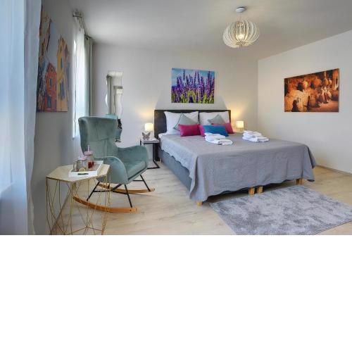 D&A Central Amphiteatre Apartments with free parking