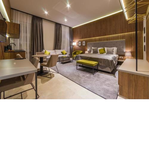 Dežman Luxury Center
