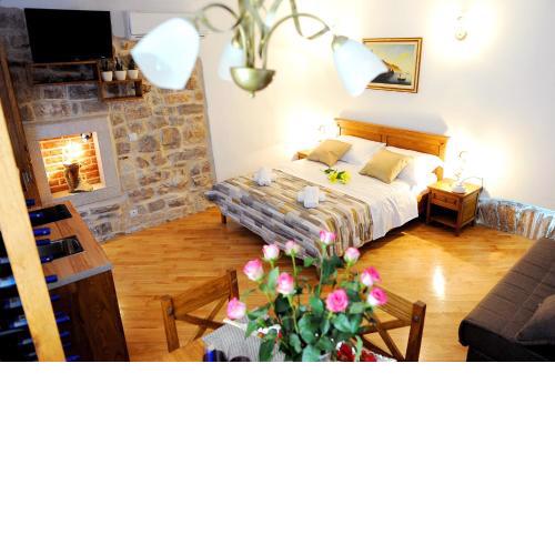 Diocletian Wine Apartment