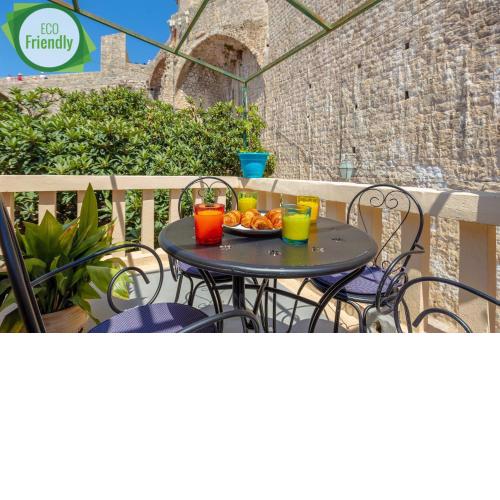 Dominium Old City Suite