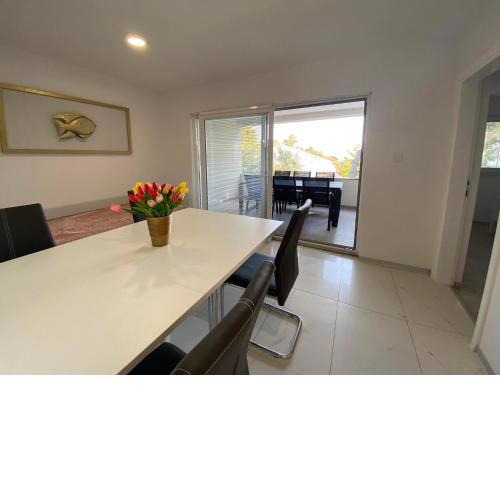 Dorothy Apartman Vir