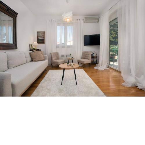 DUPLEX + garage