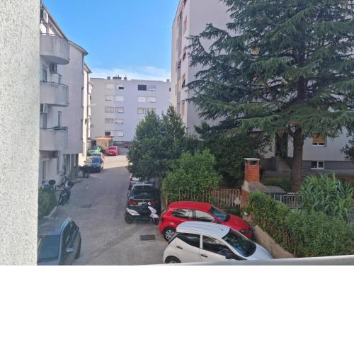 Dvosoban apartman na Višnjiku