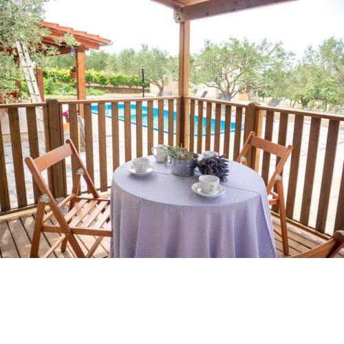 Enticing Mobile Home in Pako tane with Swimming Pool