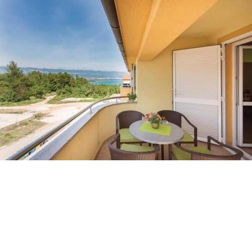 Family apartment Krk - Čižići 123