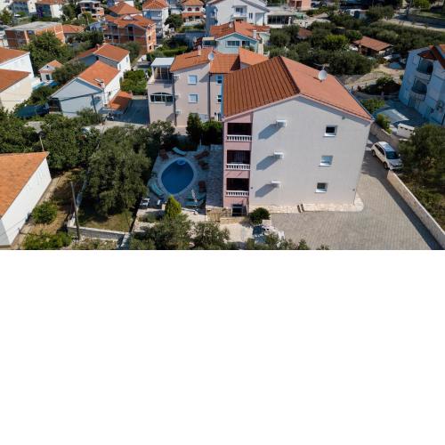 Family friendly apartments with a swimming pool Okrug Gornji, Ciovo - 16901