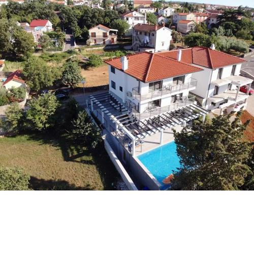Family friendly house with a swimming pool Malinska, Krk - 19278