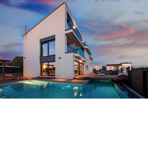 Ferienhaus mit Privatpool für 6 Personen ca 200 m in Poreč, Istrien Istrische Riviera