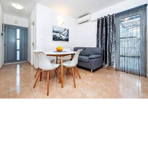 Ferienwohnung für 3 Personen 1 Kind ca 55 m in Rovinj, Istrien Istrische Riviera