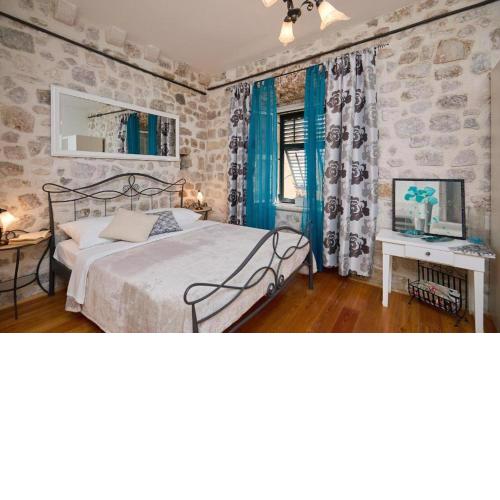 Festa Apartments